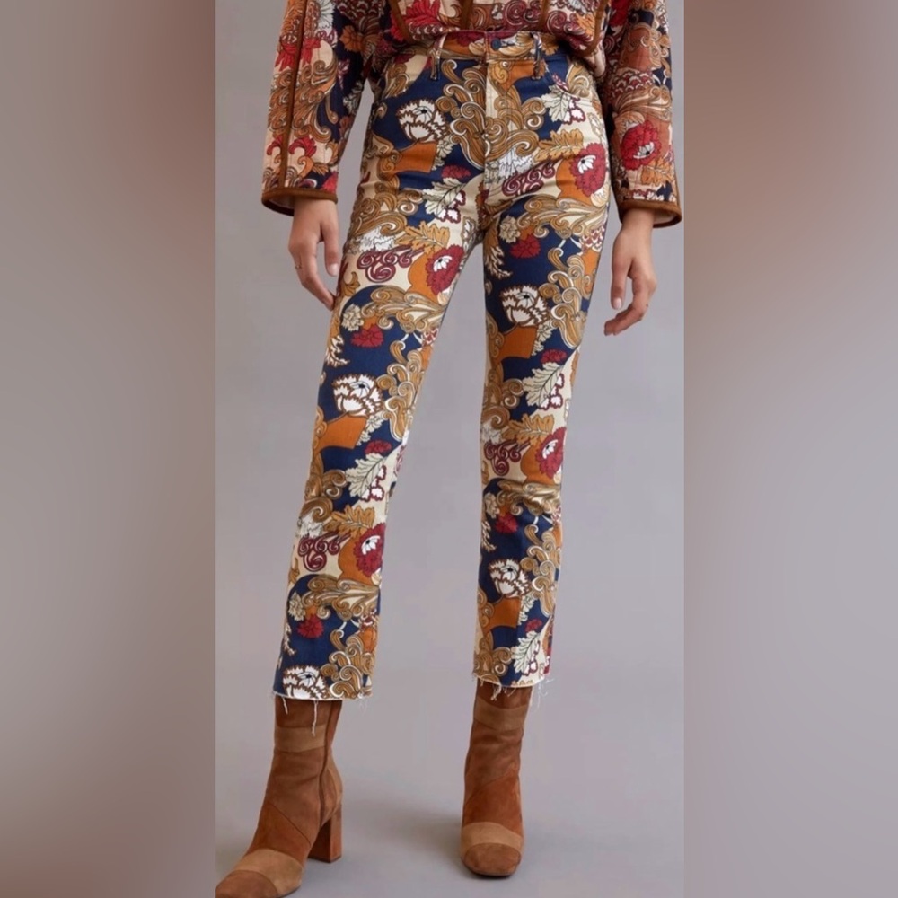 Mother the Hustler ankle fray Flowers in Her Hair jeans. Sold out style. Size29